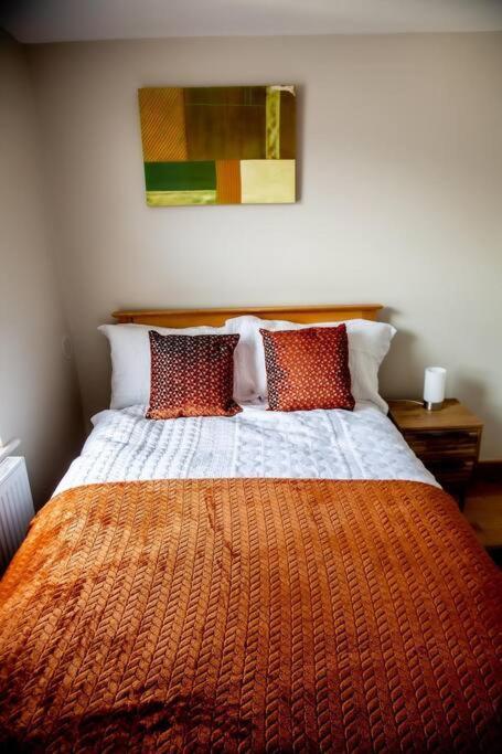 Apartament Airy, 3 Bedrooms, Ensuite , Flat *